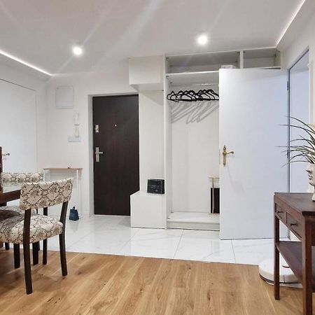 Arma Design Apartment 2 Bedrooms Varşovia Exterior foto